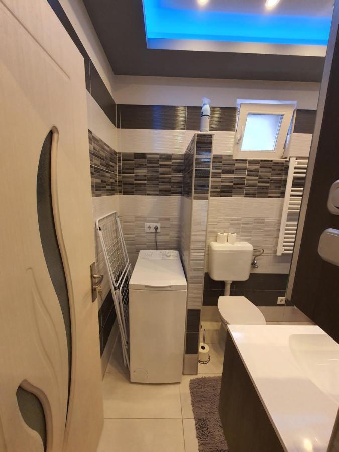 Belvarosi Exkluziv Loft ديبريتْسين المظهر الخارجي الصورة